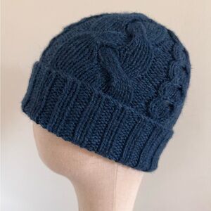 Baby Alpaca Cable Knit Beanie